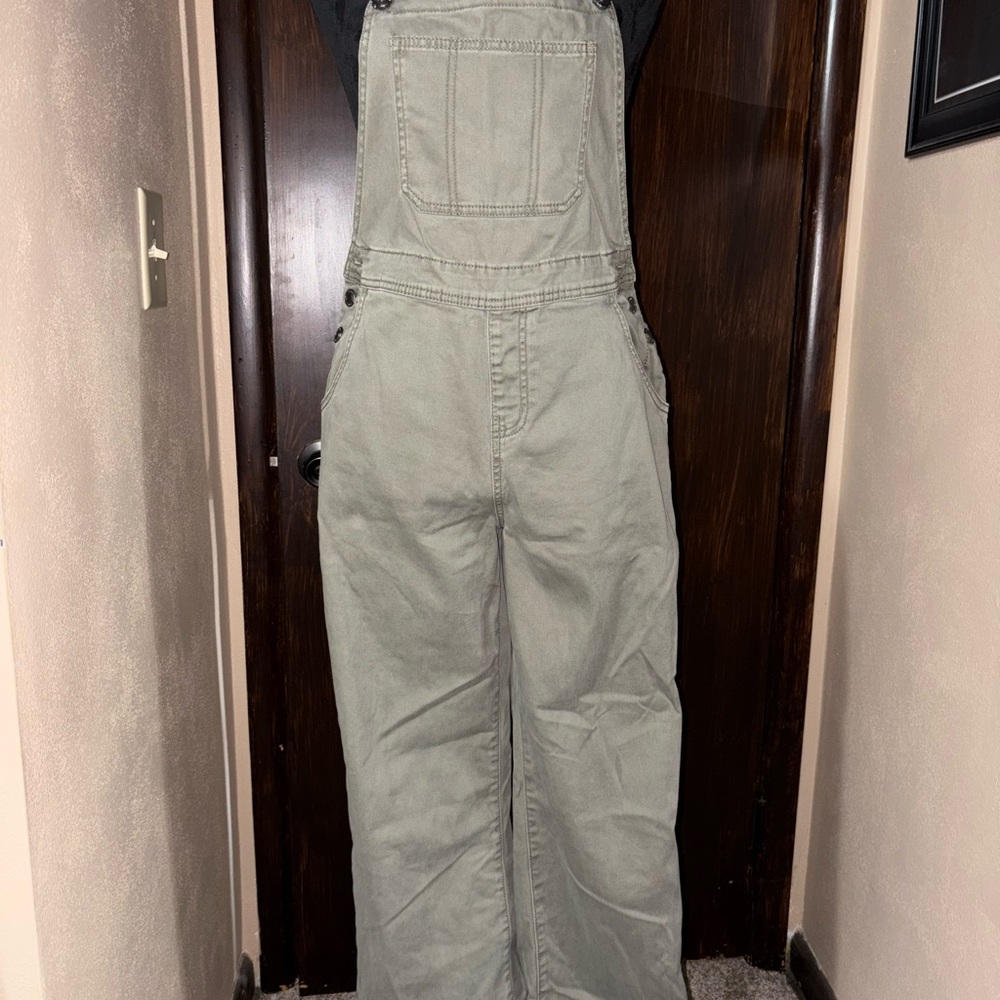 Green Overalls